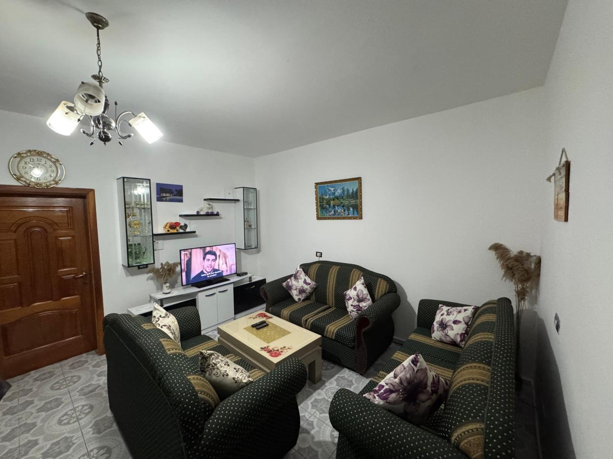Fatjon House Apartamento *